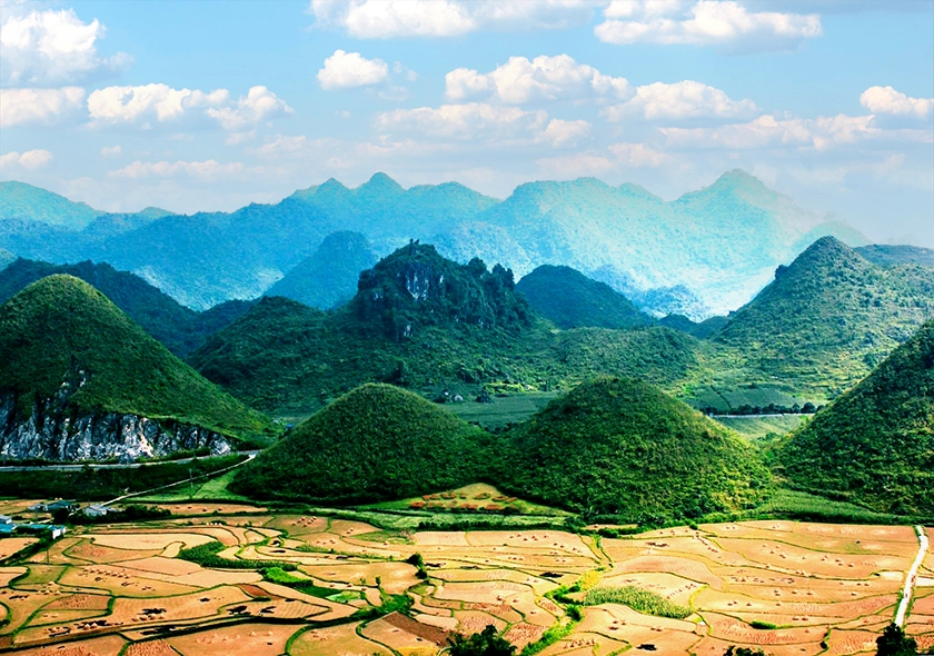 Co Tien Twin Mountains