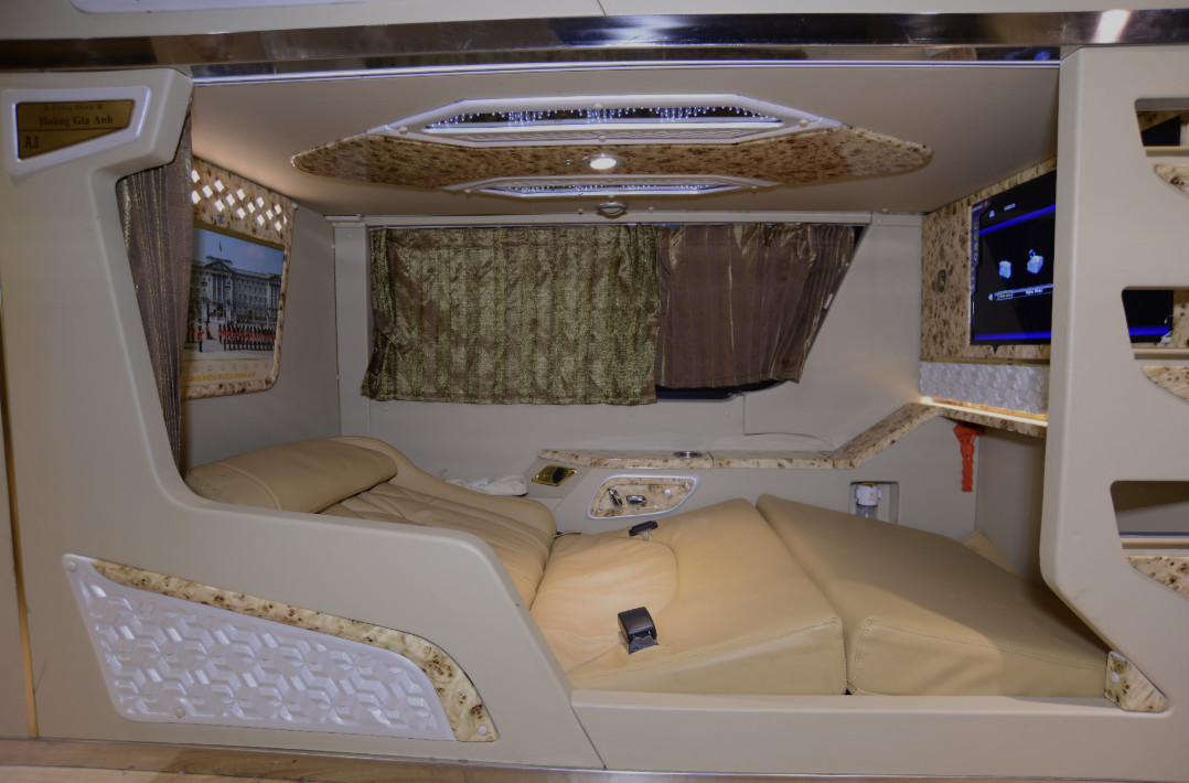 VIP Sleeper Bus