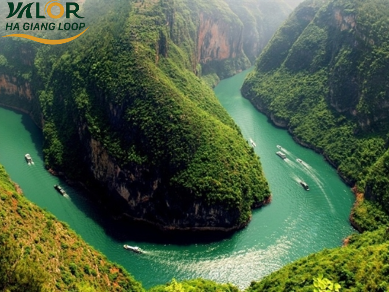 Ma Pi Leng Pass Ha Giang Loop