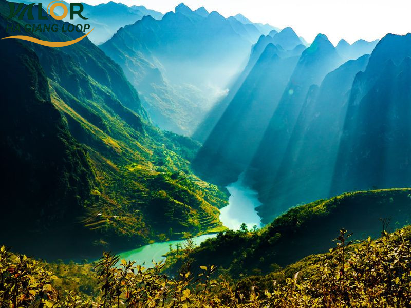 Ma Pi Leng Pass Ha Giang Loop