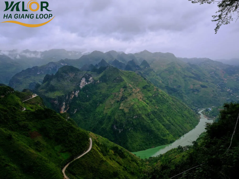 Ma Pi Leng Pass Ha Giang Loop