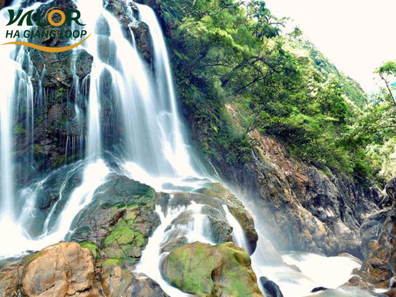Waterfalls In Ha Giang Loop